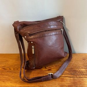 Vintage leather purse Small size 10" x 12" zippered Shoulder bag